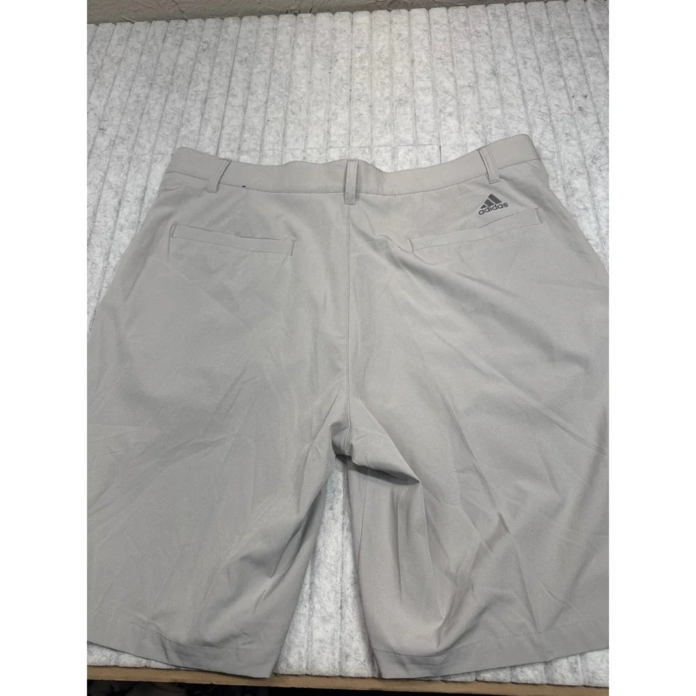 Adidas Golf Shorts Mens 38 Light Grey Performance Stretch Flat‎ Front Activewear